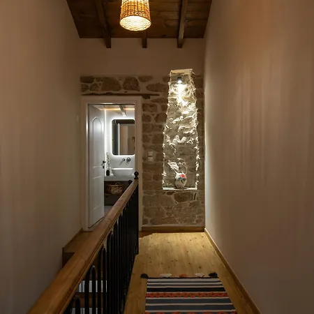Lithos Apollon Villa *