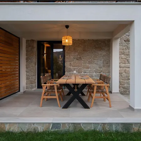 Lithos Apollon Vila Sykia Chalkidikis