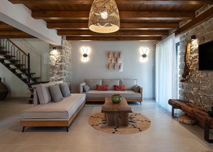 Вилла Lithos Apollon *